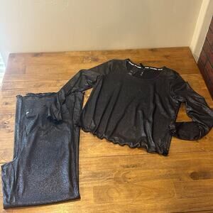 NWT Steve Madden Women's Pajama Set Black Shimmer Long Sleeve & Flare Leg size L